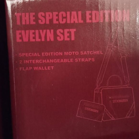 Steve Madden Bag Special Edition Red Evelyn Gift Set Purse 2 Bag Straps Wallet - Picture 12 of 15